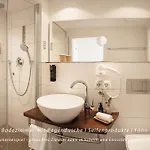 The Townhouse - Individual Design & Casual Concept Hotel Ruhpolding