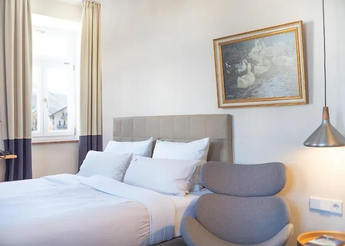 The Townhouse - Individual Design & Casual Concept - Chiemgaukarte فندق 4*