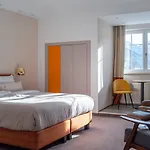 Hotel The Townhouse - Individual Design & Casual Concept