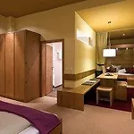 Hotel The Townhouse - Individual Design & Casual Concept 4*