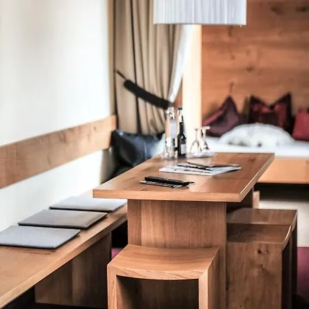 The Townhouse - Individual Design & Casual Concept Hotel Ruhpolding