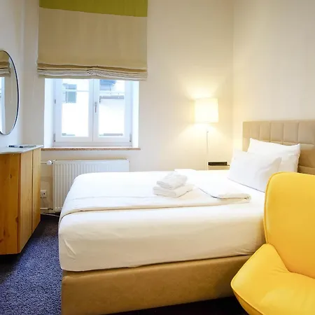 The Townhouse - Individual Design & Casual Concept 4*