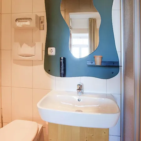 The Townhouse - Individual Design & Casual Concept