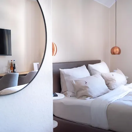 Hotel The Townhouse - Individual Design & Casual Concept