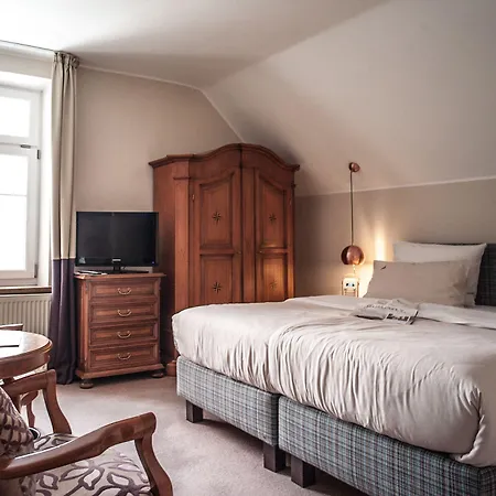 The Townhouse - Individual Design & Casual Concept - Chiemgau Karte