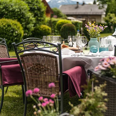 The Townhouse - Individual Design & Casual Concept - Chiemgau Karte