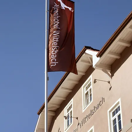 מלון The Townhouse - Individual Design & Casual Concept - Chiemgau Karte רוהפולדינג