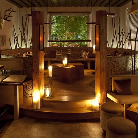 The Townhouse - Individual Design & Casual Concept - Chiemgau Karte 4* רוהפולדינג