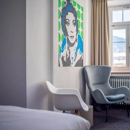The Townhouse - Individual Design & Casual Concept - Chiemgau Karte