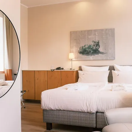 The Townhouse - Individual Design & Casual Concept - Chiemgau Karte מלון